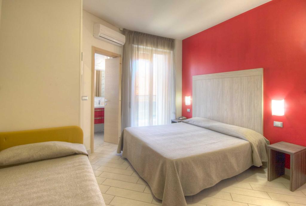 Hotel Sydney San Benedetto del Tronto Quarto foto